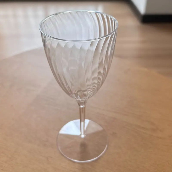 Sklenice jednorázová, průhledná 240ml