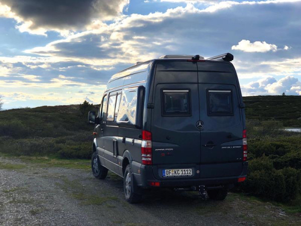 Rozšíření karoserie pro VW Crafter 1 / Mercedes Sprinter 2 od 2006 - poloha: vlevo
