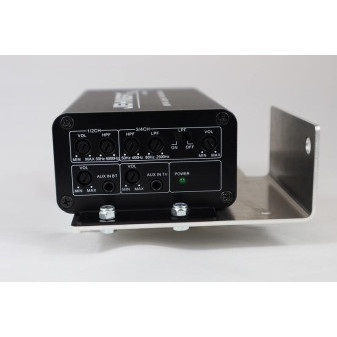 Jehnert AMP V40 CampTec – 4kanálový zesilovač pro audio v obytném voze
