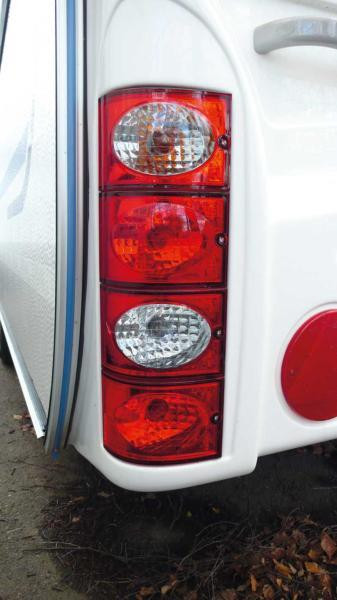 Reflektor pro systém zadních světel Jokon červený
