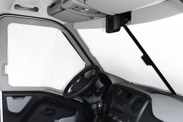 Zatemňovací systém pro čelní sklo Renault Master se senzorem deště