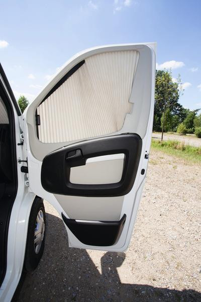 Zatemňovací rolety bočních oken REMIfront IV pro Fiat Ducato S8, pár (levá + pravá), béžová