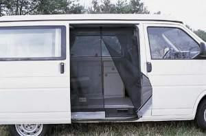 Moskytiéra do bočních posuvných dveří pro Volkswagen T4 (1990–2003) – černá