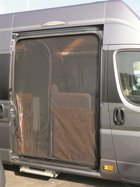 Síť proti hmyzu do posuvných dveří Fiat Ducato (od r.v. 2007, se sériovou vysokou střechou, spec. pro Adria TWIN 640 SHX)