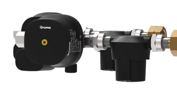 Regulátor tlaku plynu na nádrž Truma MonoControl CS T Set (30 mbar, 1,5 kg/h, s plynovým filtrem)