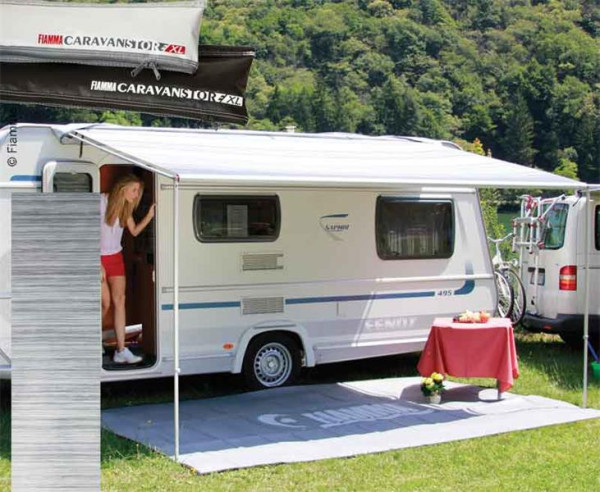 Markýza v pouzdře Fiamma Caravanstore 310 XL, Royal Grey, černé pouzdro
