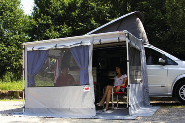 Předstan k markýze Fiamma Privacy Room CS Light 250 VAN (šířka 250 cm, montážní výška 180–220 cm)