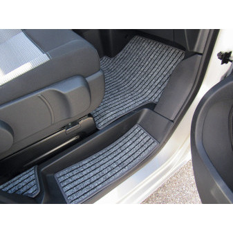 Koberec do kabiny Mercedes Vito Vanstar - kufr s kolejnicemi