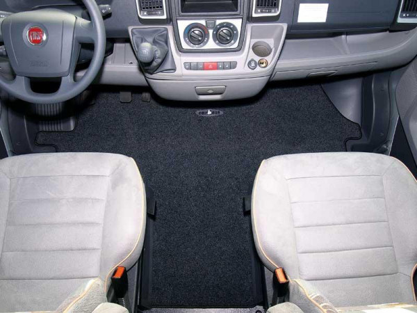 Koberce do kabiny Carbest pro Renault Trafic od roku 2014, premium