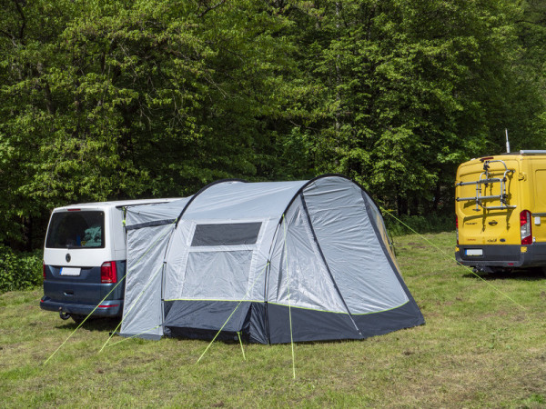 Předstan ke kempingové autobusové dodávce Reimo RE-TENT TOUR EASY (šířka 300 cm, hloubka 270+90 cm, montážní výška 180–200 cm)