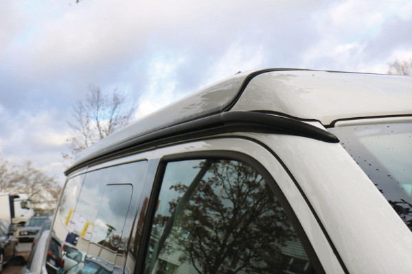 Montážní lišta dešťového žlabu Multirail pro VW T4/T5/T6 (krátký rozvor, vpravo)