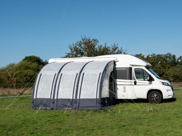 Nafukovací předstan pro obytné vozy CASA AIR II, 390 × 250 cm (montážní výška 260–280 cm, duální keder)