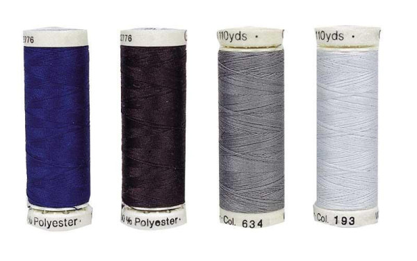 Šicí niť na cívce 100% polyester šedá 500 m