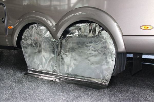 Obal ochranný na pneumatiku reflexní rozměry 740 × 225 mm pro kola velikosti 17 palců Hindermann