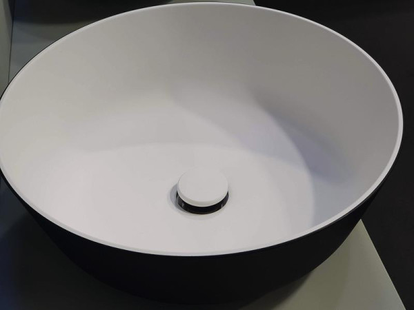 Umyvadlo kulaté Ocritech Bicolor  Ř 304 mm (černá/bílá, masivní materiál Solid Surface, včetně výpusti, výška 110 mm)