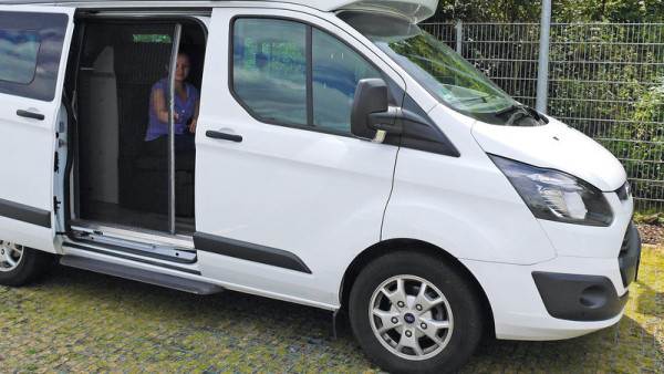 Síť proti hmyzu do posuvných dveří REMIcare II VAN pro Ford Transit Custom Nugget V362