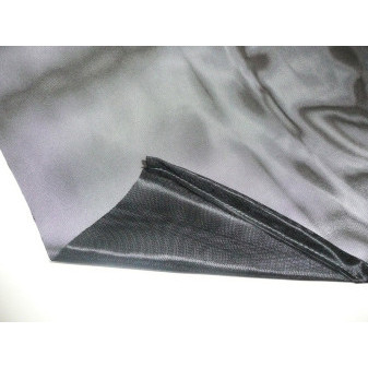 Moskytiéra černá nehořlavá běžný metr 145 cm (centimetry)