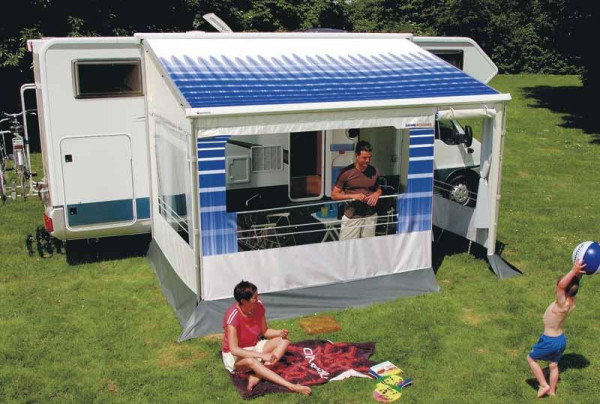 Předstan k markýzám Thule Omnistor Safari Residence XL (šířka 600 cm, výsuv 250 cm, montážní výška 260–275 cm)