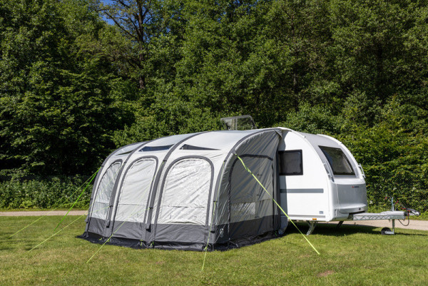 Předstan k karavanu nafukovací Tavira Air 490 (celoroční, obvod 538 cm, hloubka 250/300 cm, jednobodové nafukování)