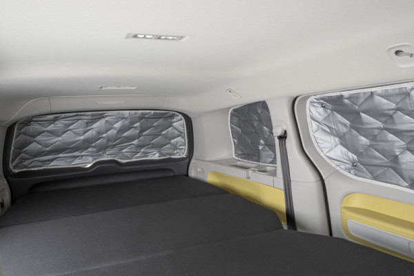 Rohože termální Isoflex pro VW Multivan (od 2021), obytný prostor, 7vrstvé, šedo-stříbrné, 4 díly