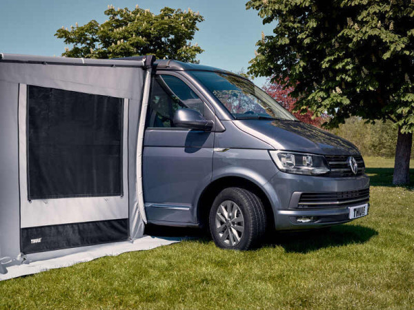 Přední stěna k markýze Thule Residence G3, šířka 375 cm, montážní výška 215–274 cm