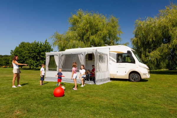 Markýza Fiamma Privacy Room Van 260 pro F45