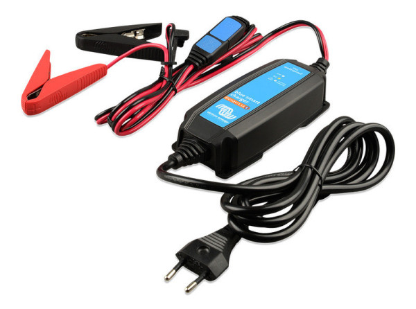 Nabíječka baterií Victron Energy Blue Smart IP65 (230 V / 25 A) s Bluetooth