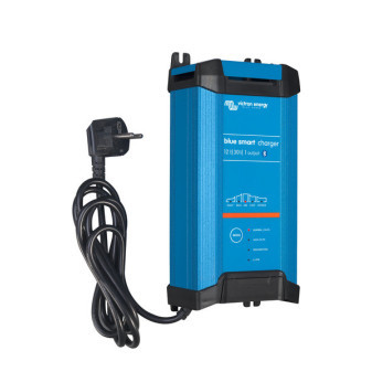 Nabíječka baterií Victron Energy Blue Smart IP22 (12 V / 30 A)