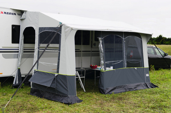 Předstan pro karavany Casa Royal 2 320 (celoroční stan, šířka 320 cm, ocelová konstrukce, montážní výška 235–255 cm)