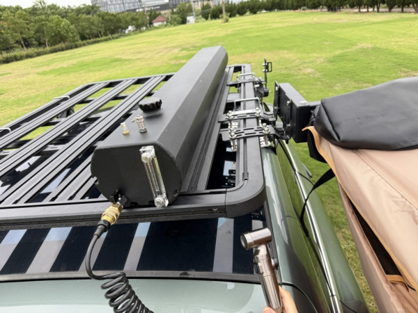 Nádrž na vodu na střechu auta - RMT0101, černá, 27l