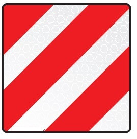 Tabule reflexní červeno bílá pro nadměrný náklad (500x500 mm), reflexní třída 2, plastová (Španělsko)