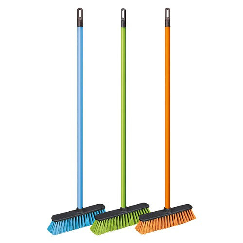 Smeták s násadou 110–116 cm – plastový, husté štětiny, mix barev
