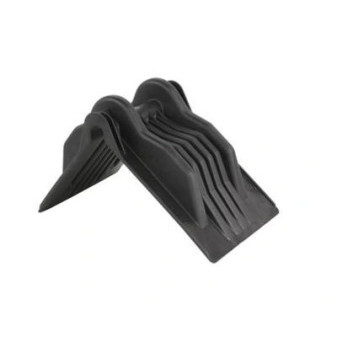 Roh ochranný plastový černý XXL 145x180mm, vysoká kvalita