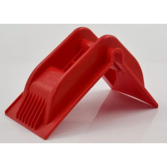Roh ochranný plastový červený 225x185mm, na jakou šířku pásů