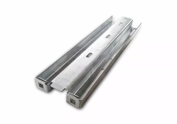 Držák skříně nářadí