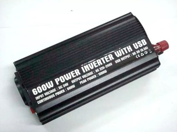 Měnič napětí 600W 24/220V